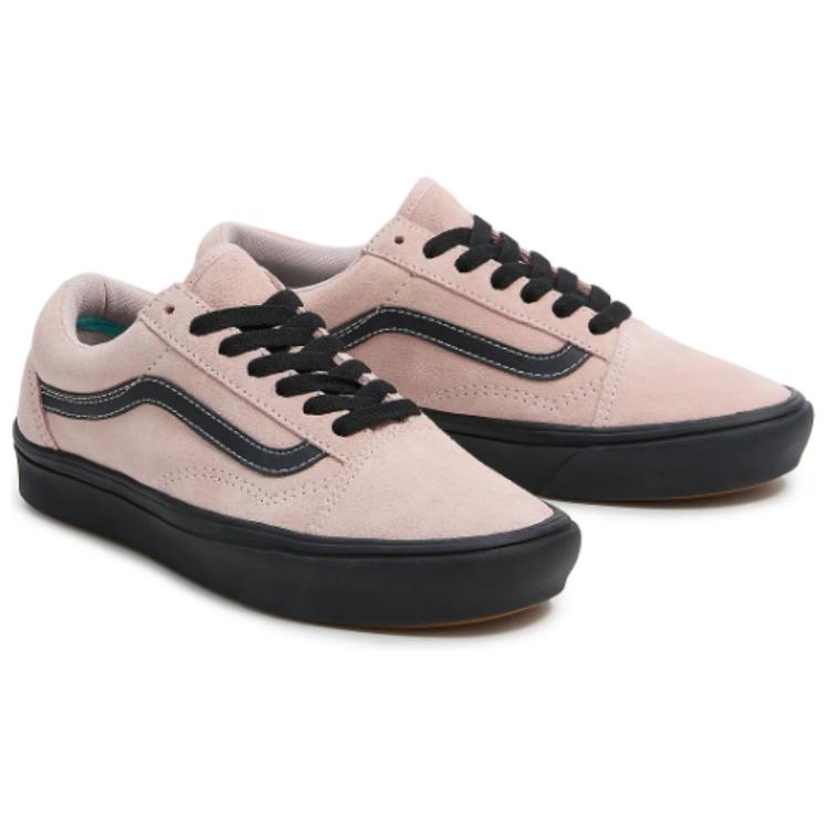 Lookbook Vans Comfycush Old Skool 'Merah Muda Hitam' VN0A3WMABQL