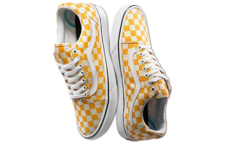 Shop Vans COMFYCUSH OLD SKOOL ''Giallo Bianco'' VN0A3WMAVNC