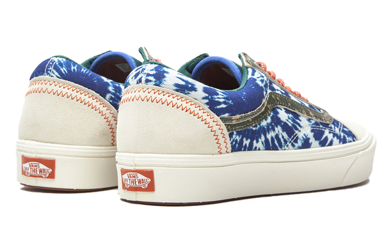 Lookbook バンズ コンフィクッシュ オールドスクール タイダイ 青白 (71 characters) VN0A3WMA1S1