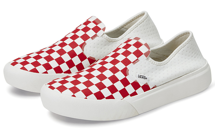 Lookbook Vans ComfyCush Slip-On ''Scacchiera - Racing Red'' VN0A45J5BOP