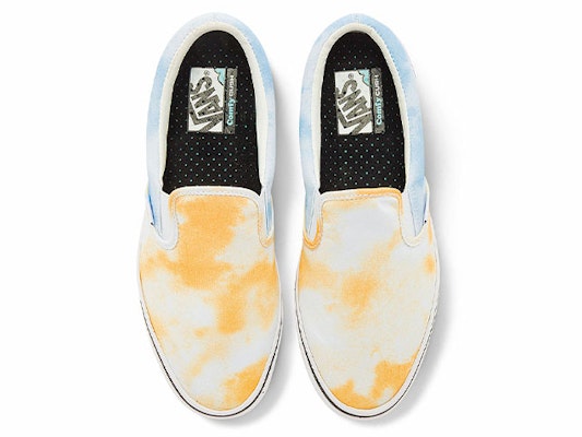 Vans ComfyCush 懒人鞋 '粉彩扎染' VN0A7TNMB1Y Lookbook Vans ComfyCush 懒人鞋 '粉彩扎染' VN0A7TNMB1Y