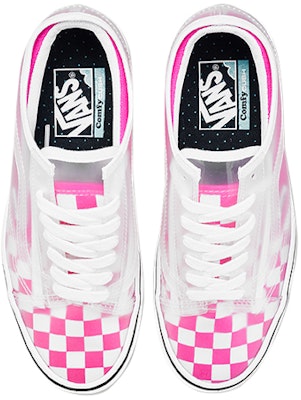 Vans ComfyCush Slip-Skool '撞色粉方格' 滑板鞋 VN0A4P3EWYI Lookbook Vans ComfyCush Slip-Skool '撞色粉方格' 滑板鞋 VN0A4P3EWYI