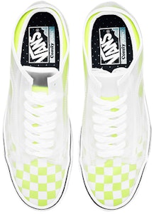 Vans 舒適護墊 Slip-Skool 「安全黃棋盤格」 VN0A4P3EWYJ Lookbook Vans 舒適護墊 Slip-Skool 「安全黃棋盤格」 VN0A4P3EWYJ