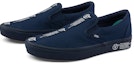 Order Vans ComfyCush Slip-On Biru/Hitam VN0A3WMDWWY