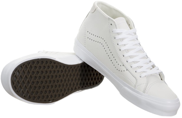 Vans Court Mid DX Kulit Putih VN0A2Z5P1EF Shop Vans Court Mid DX Kulit Putih VN0A2Z5P1EF