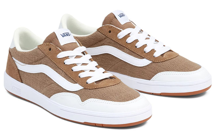 Lookbook Vans Cruze Too Comfycush 低筒休閒板鞋 男女款 棕白