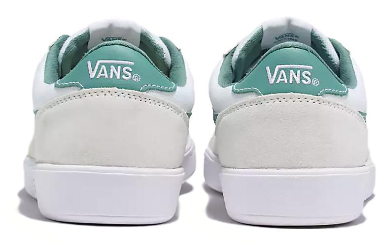 Shop バンズ クルーズ ComfyCush 白/緑 VN0A5KR5BHA