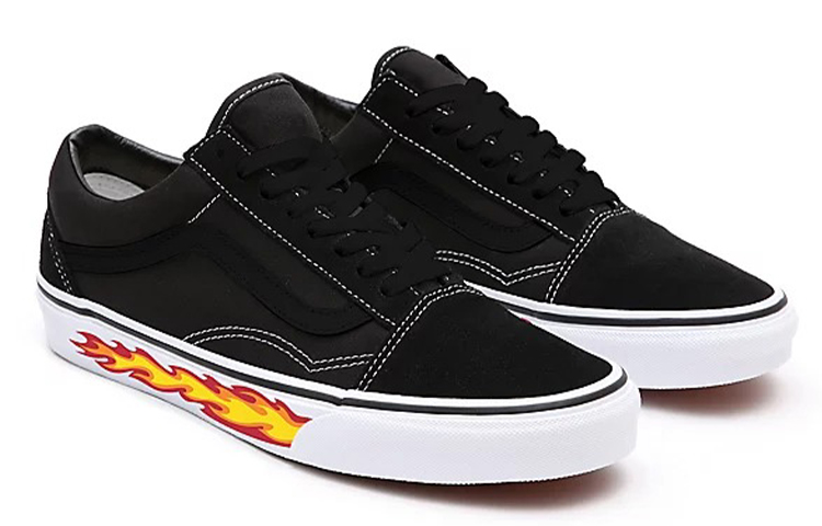 Lookbook Vans Customs Flame Old Skool 'Hitam Putih Kuning' VN0A3CST034