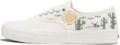 Buy Vans Desert Embroidery Authentic VR3 'Putih' VN0005UDFS8