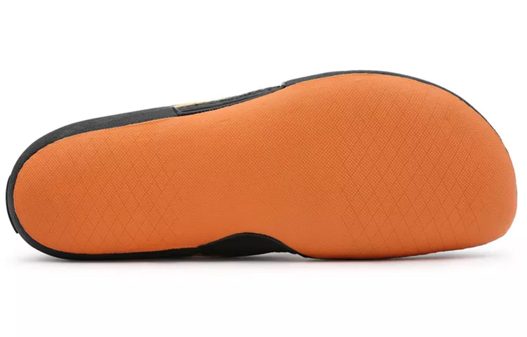 Shop Drag X Vans 衝浪靴 2 中筒 黑橙色