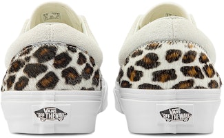 Vans Unisex Era Low-Top Sneakers Putih Leopard VN0A4BV4UOV Purchase Vans Unisex Era Low-Top Sneakers Putih Leopard VN0A4BV4UOV