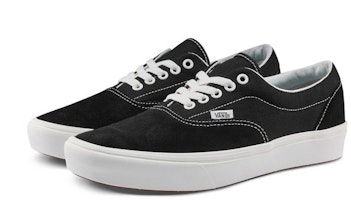 Vans Era ComfyCush 'RipStop - Hitam' VN0A3WM9TE7 Order Vans Era ComfyCush 'RipStop - Hitam' VN0A3WM9TE7