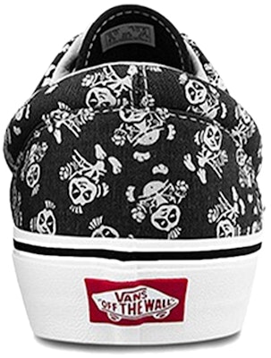 范斯 Era 小熊猫印花 低筒滑板鞋 男女同款 黑白色 Shop 范斯 Era 小熊猫印花 低筒滑板鞋 男女同款 黑白色