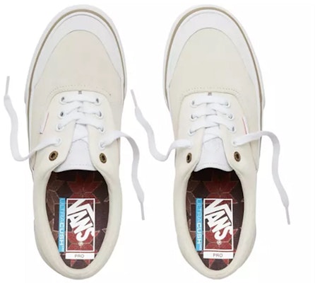 Vans Era Pro '达科塔·罗奇' 运动鞋 VN000VFBU1L Shop Vans Era Pro '达科塔·罗奇' 运动鞋 VN000VFBU1L