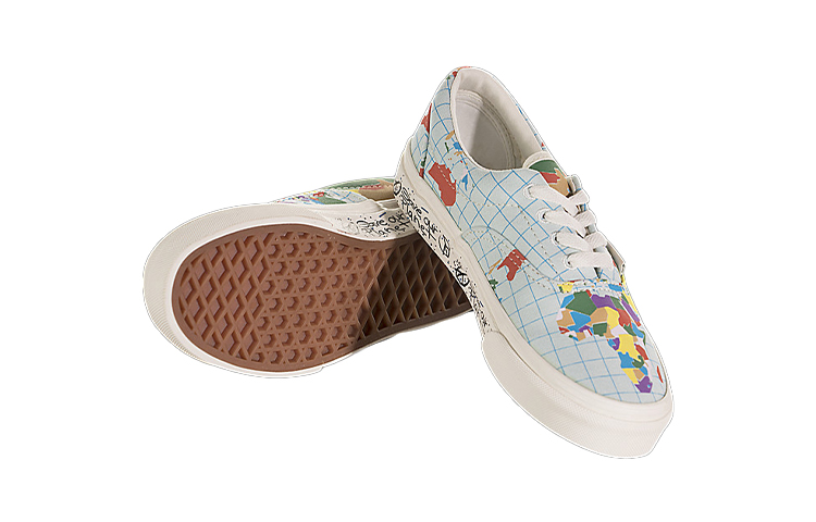 Purchase 范斯 Era 经典白色帆布鞋 VN0A38H8T2V