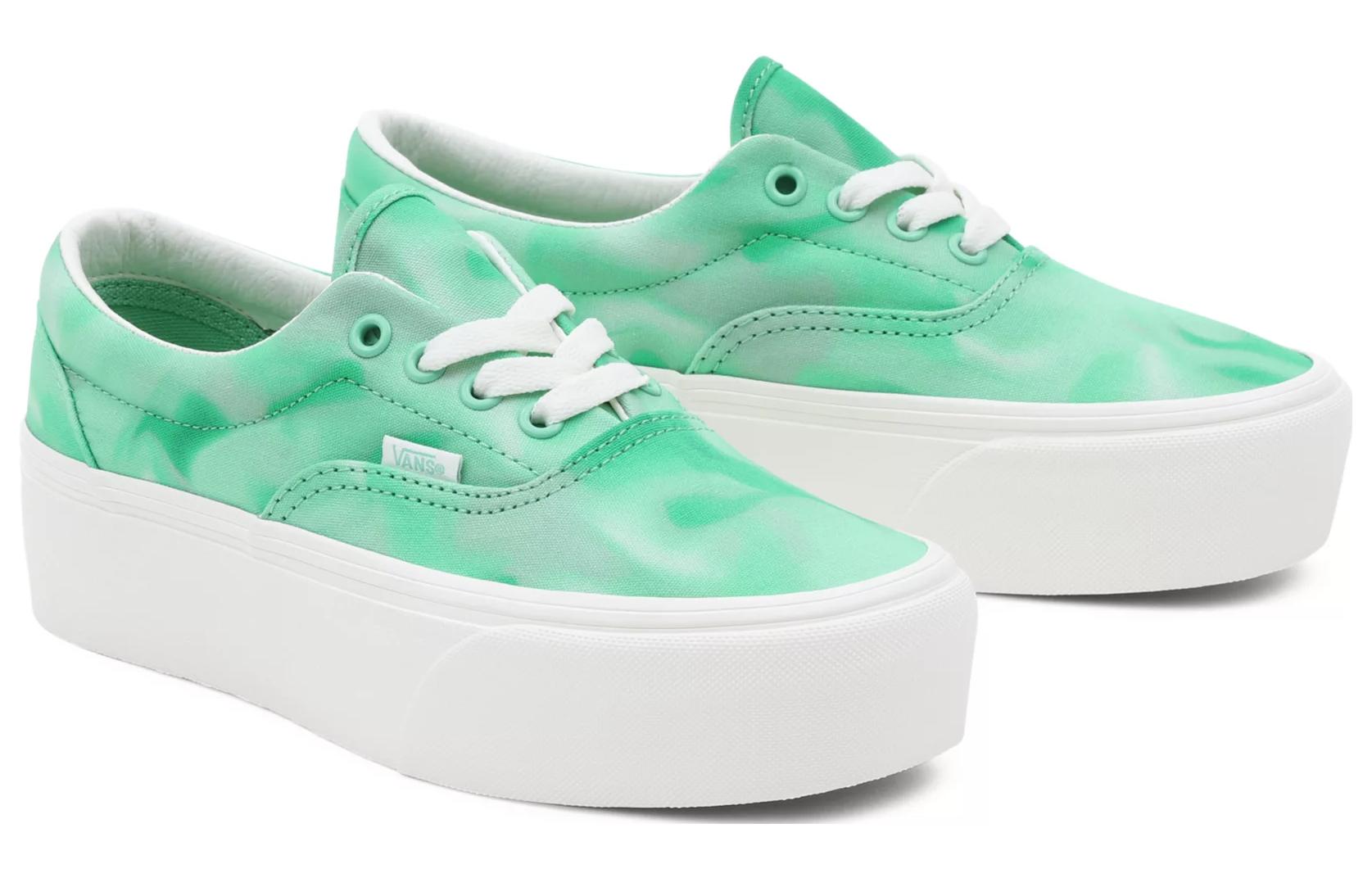 Lookbook 반스 에라 스택폼 그린/화이트 (Bans Era Stackform Green/White) VN0A5JLZGRN