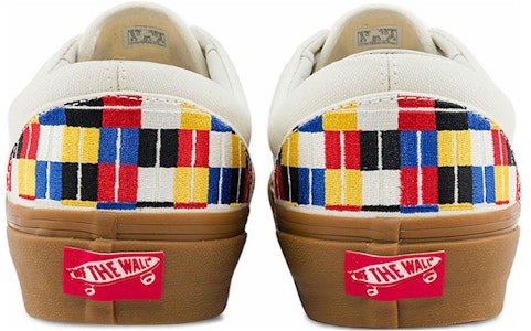 Vans Era Vlt LX x CASESTUDY 'Beige' Sepatu Sneakers VN0A4BNHVE Shop Vans Era Vlt LX x CASESTUDY 'Beige' Sepatu Sneakers VN0A4BNHVE