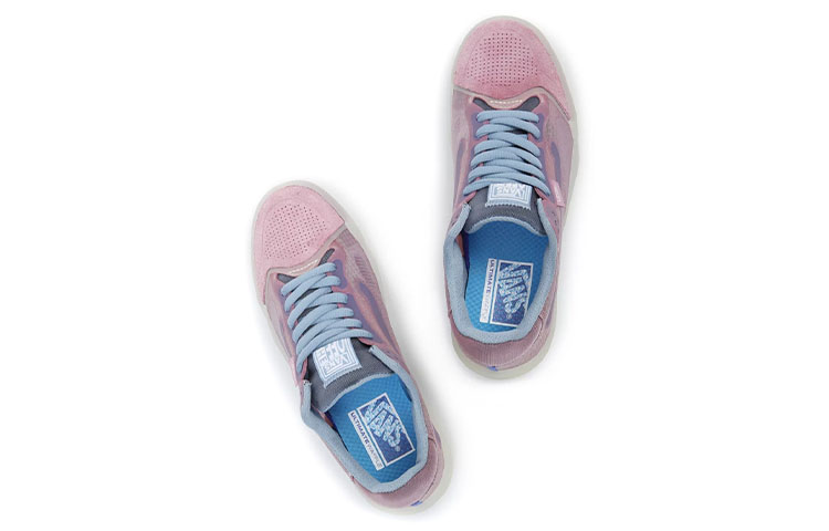 Shop Vans Evdnt Rw Ultimatewaffle 低筒休閒板鞋 男女同款 紫丁香