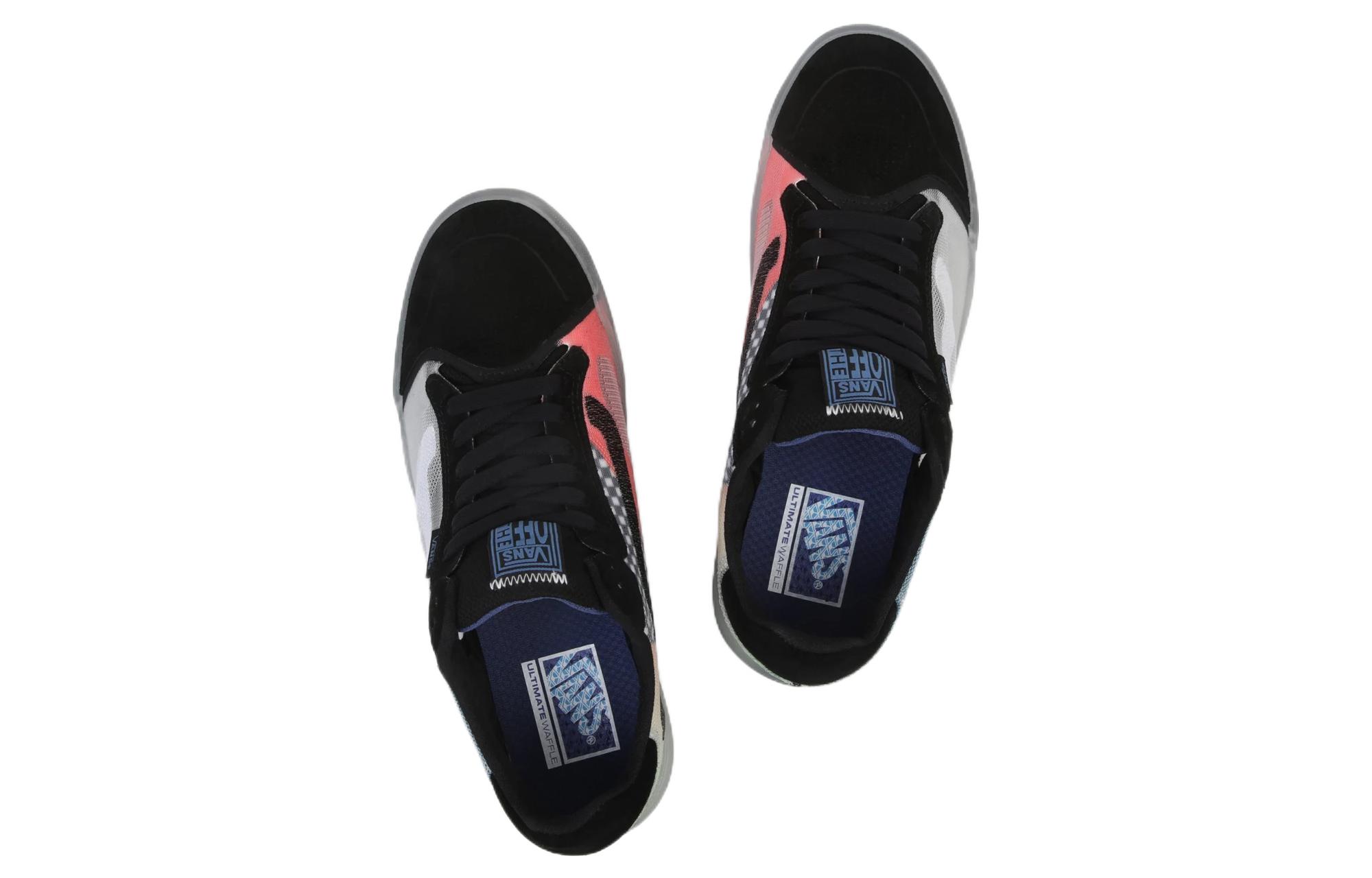 Shop Vans Evdnt Ultimate Waffle「漸層棋盤格」VN0A5KY4BLK