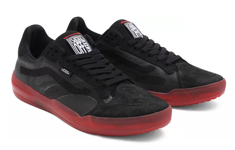 Lookbook Vans EVDNT Ultimatewaffle 輕便防滑 低筒休閒板鞋 黑紅