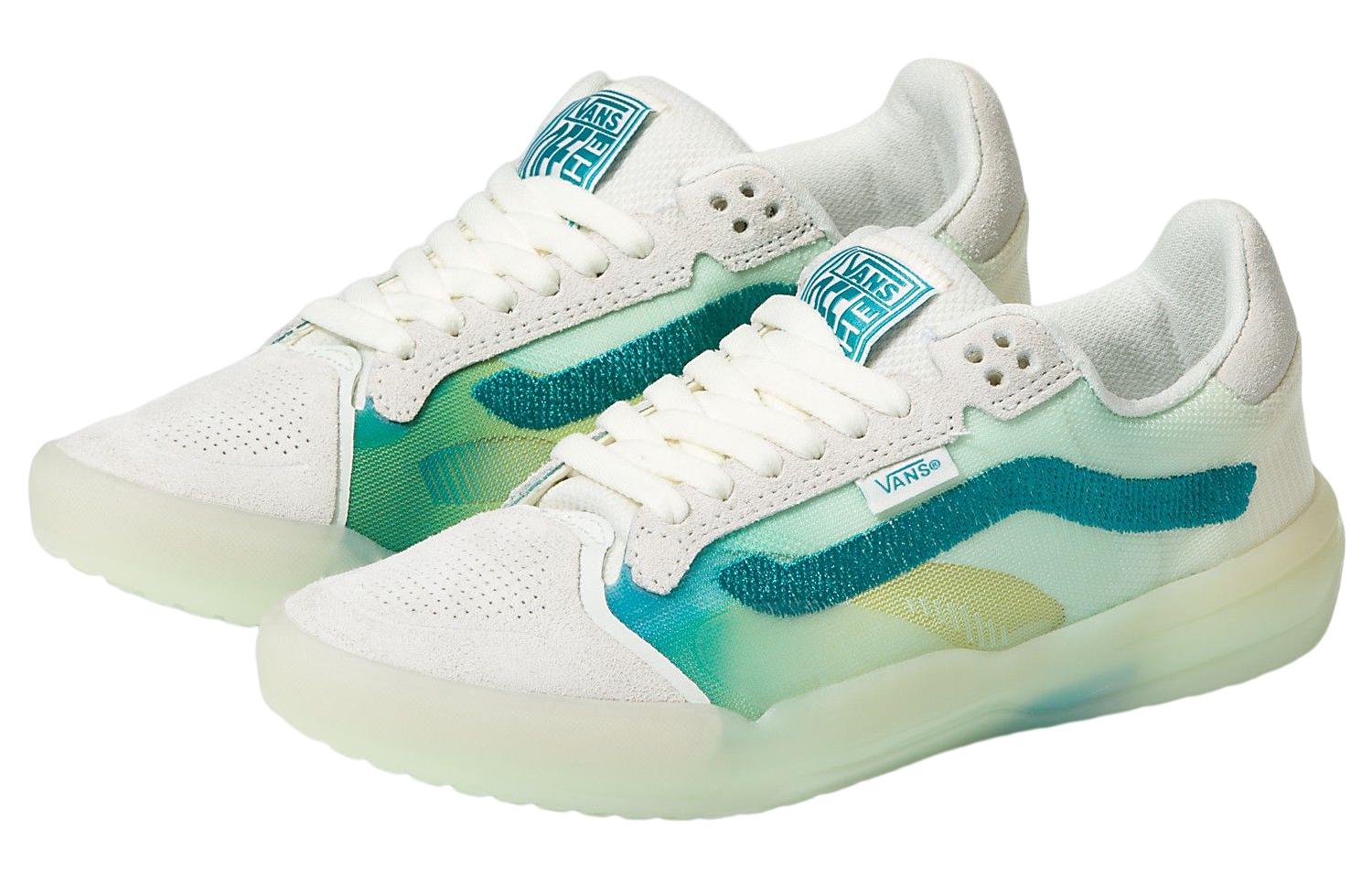 Lookbook Vans Evdnt UltimateWaffle Kasut 'Gradient Putih Pelbagai' VN0A5DY7J5K