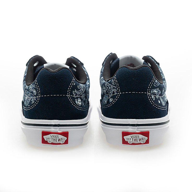 Lookbook Vans FINN Sneakers Schoenen V251133001