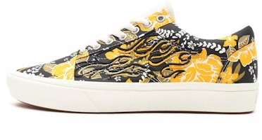 Vans Flame Embroidery Comfycush Old Skool 'Black Yellow' VN0A3WMA4B9 Vans Flame Embroidery Comfycush Old Skool 'Black Yellow' VN0A3WMA4B9