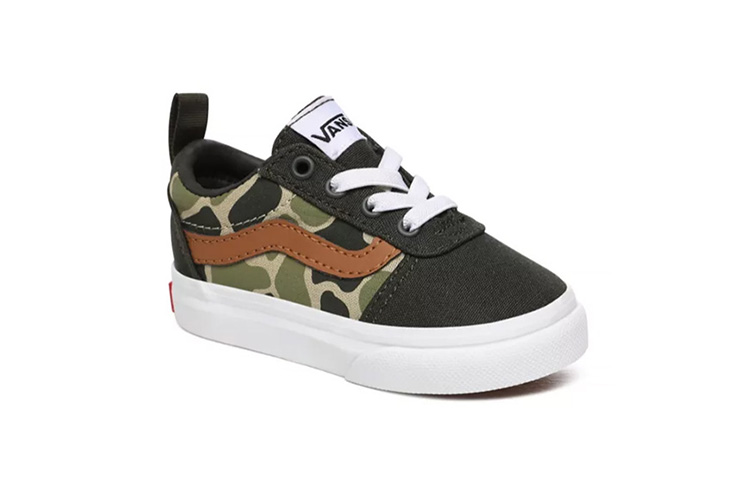 Shop Vans Frog Camo Ward Slip-On Vert VN0A3QU1WLZ