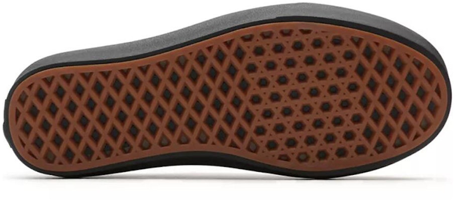 Vans Fury Super Comfycush Era 'Hitam Putih' VN0A4U1D4ZN Shop Vans Fury Super Comfycush Era 'Hitam Putih' VN0A4U1D4ZN