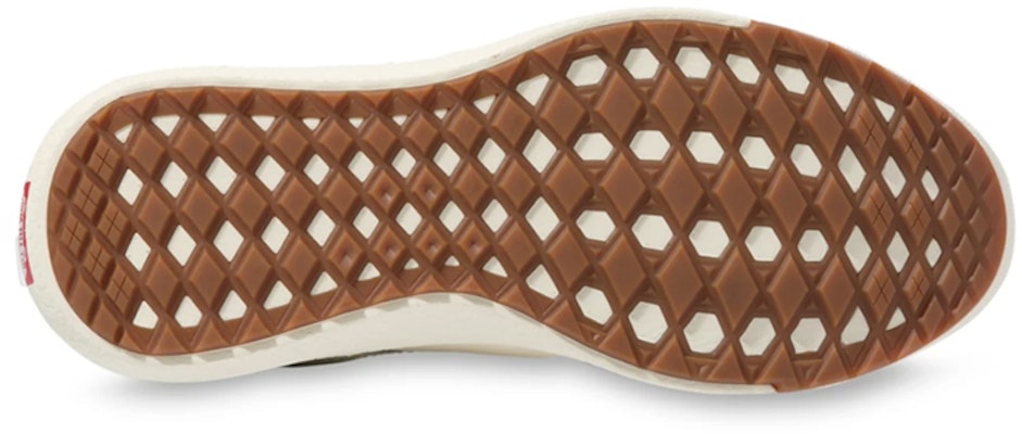 Vans UltraRange滑板鞋 白色 VN0A4UWM2WO Shop Vans UltraRange滑板鞋 白色 VN0A4UWM2WO