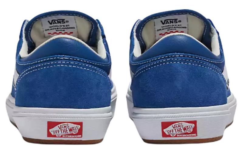 Lookbook Vans Gilbert Crockett 'Biru Putih' VN0A5JIFY6Z