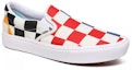 Lookbook Vans Half Big Checker Comfycush Slip-On 'Merah Biru' VN0A3WMDW92