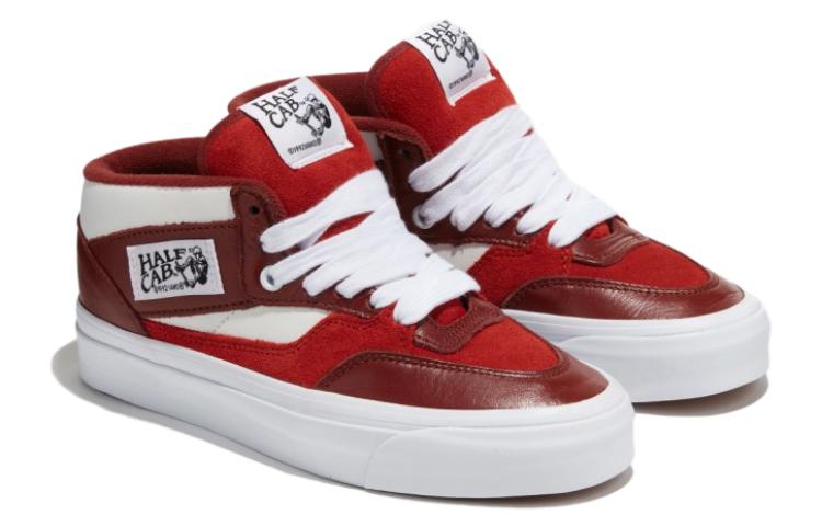 Lookbook Vans Half Cab 33 Dx 'Merah Putih' VN0A5KX66RT1