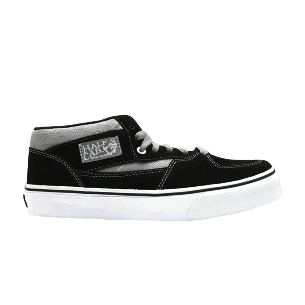 Buy Vans Half Cab 'Hitam' VN0DZ30SV