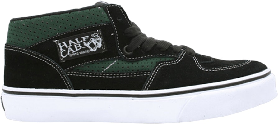 Vans Half Cab 'Hitam' VN0DZ34FF Buy Vans Half Cab 'Hitam' VN0DZ34FF