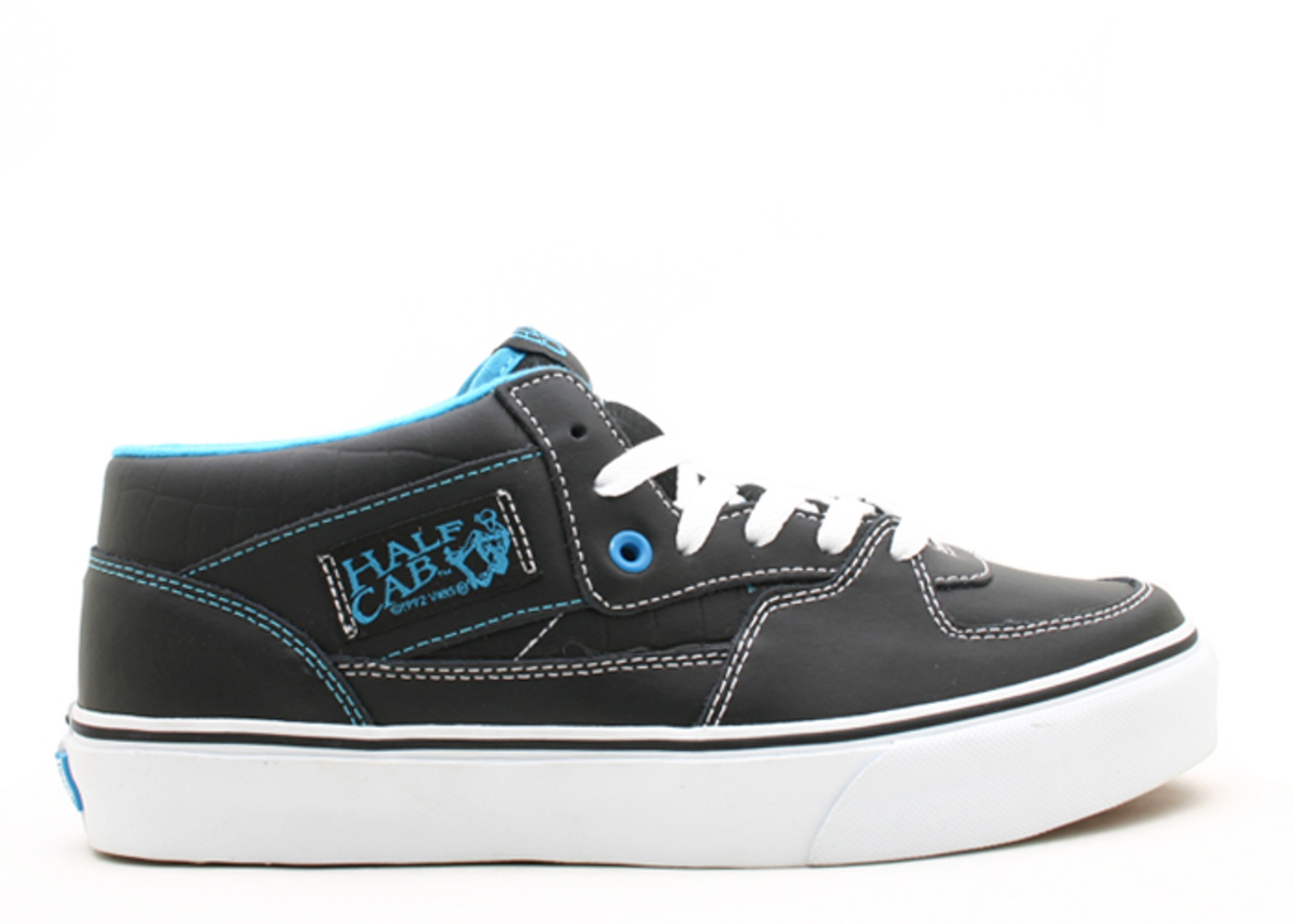 Buy Vans Half Cab 'Black' VNODZ336W