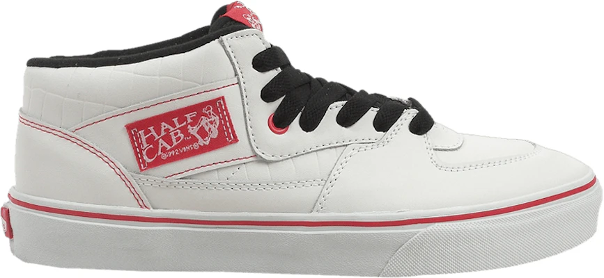 Vans Half Cab 'Putih' VN-0DZ336X Buy Vans Half Cab 'Putih' VN-0DZ336X