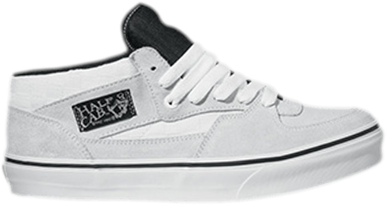 Vans Half Cab 'Putih' VN0DZ30SZ Buy Vans Half Cab 'Putih' VN0DZ30SZ