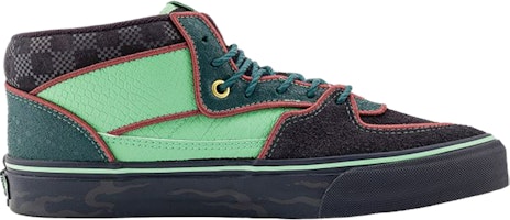 Vans Half Cab "Tahun Naga" VN000DZ3YJ7 Order Vans Half Cab "Tahun Naga" VN000DZ3YJ7