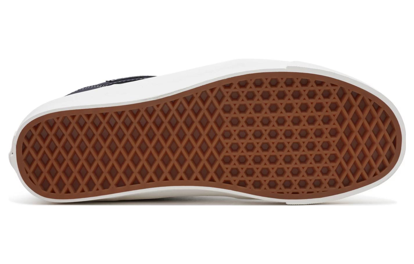 Shop ヴァンズ ハーフキャブ アナハイム 33 DX (ダークブルー) VN0A5KX6NWD