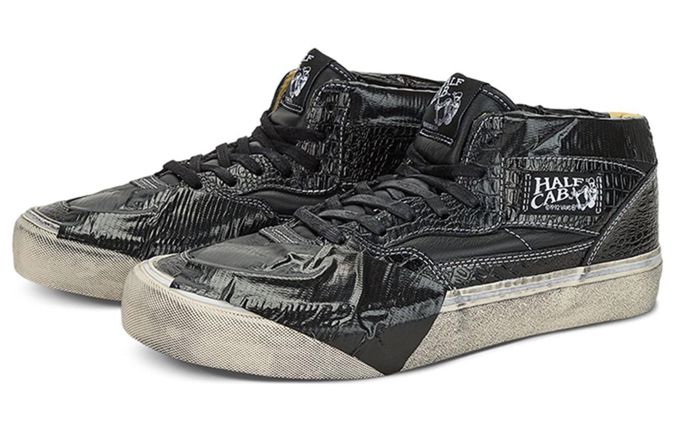 Order Vans Half Cab EF LX 'Lux Duct - Hitam' VN0A5HZVBLA