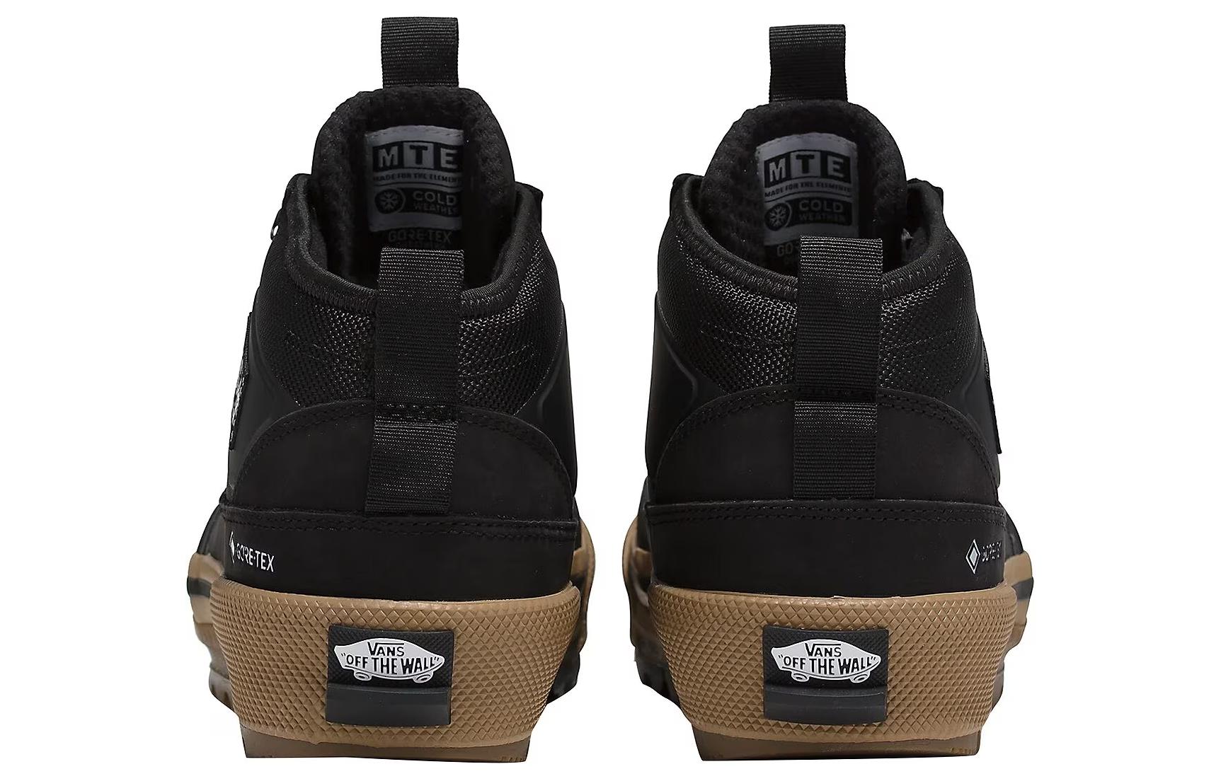 Purchase Vans Half Cab 舒適百搭 透氣 耐磨防滑 中筒 滑板鞋 男女同款 黑白