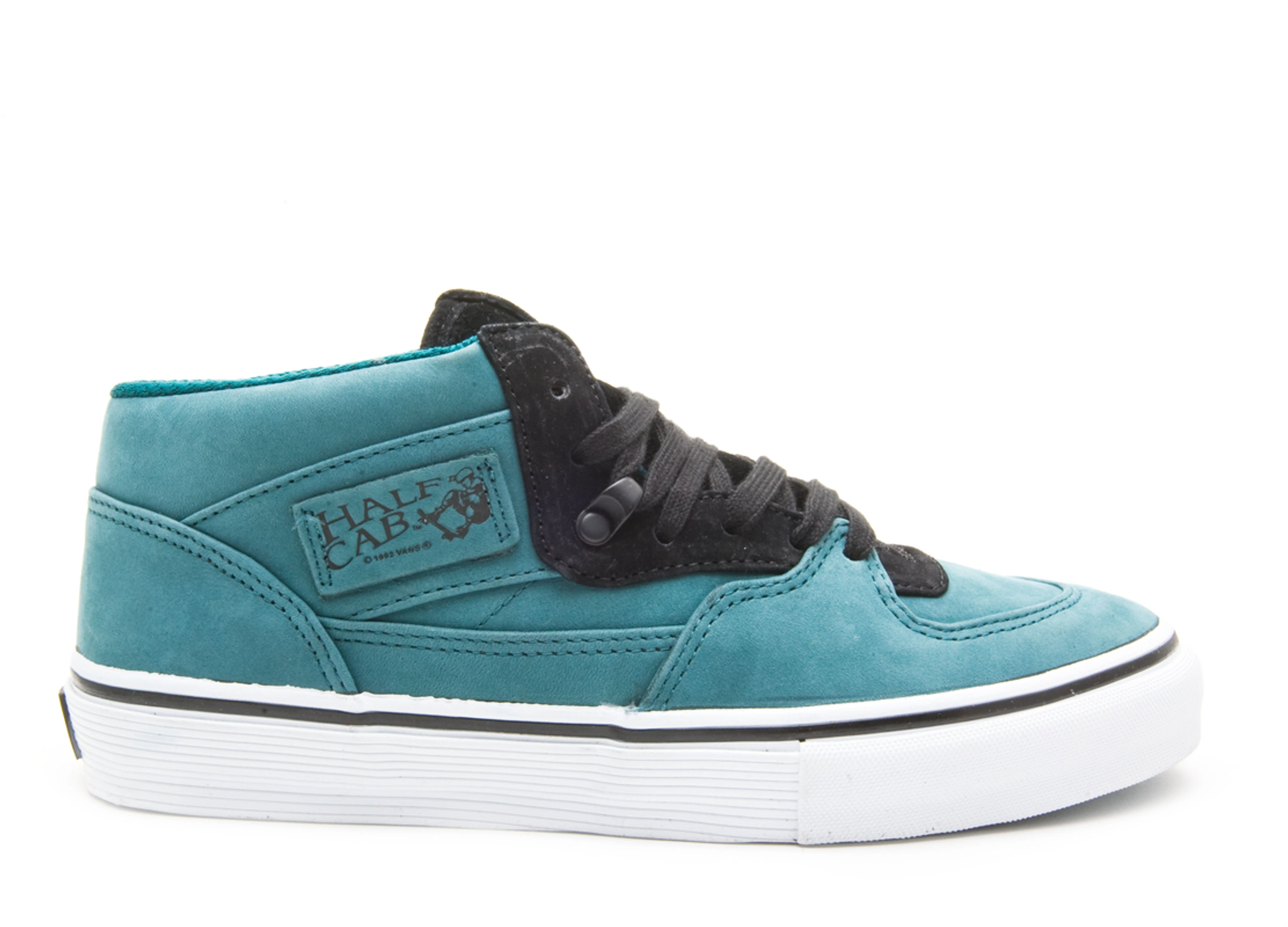 vans-half-cab-lx-black-vn-0-ch-90-vi