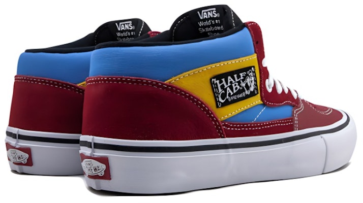Vans Half Cab Pro 'Knee Slide' Sepatu Skateboard VN0A38CPSWQ Lookbook Vans Half Cab Pro 'Knee Slide' Sepatu Skateboard VN0A38CPSWQ