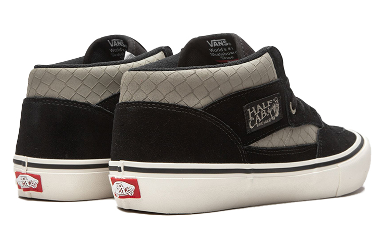 Shop Vans Half Cab Pro ''Links'' VN0A38CP2LA