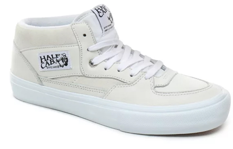 Lookbook Vans 半高幫Pro '白色' VN0A38CP1EF