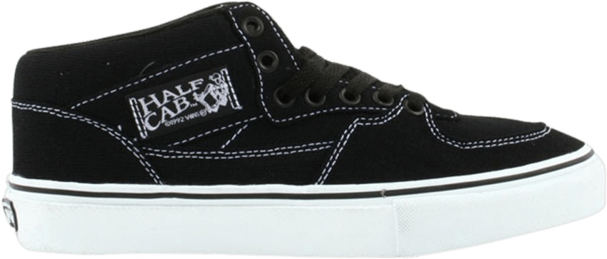 vans-half-cab-s-black-5204776