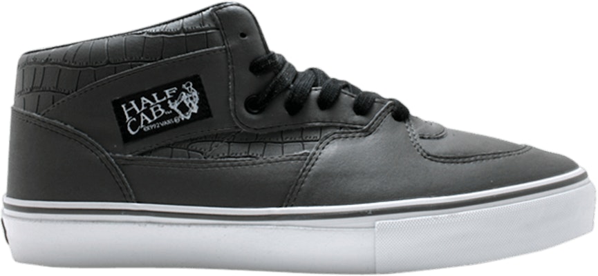 Vans Half Cab S 'Hitam' 6268876 Buy Vans Half Cab S 'Hitam' 6268876