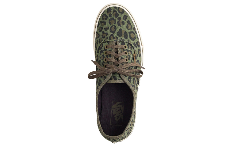Lookbook Vans J.Crew x Authentic 'Verde Negro' VN0A2Z5I08B
