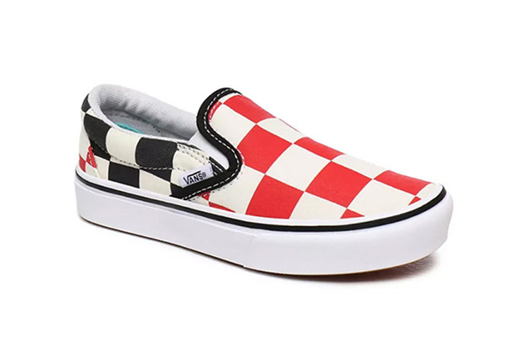 Lookbook Vans Bambino Big Checker Comfycush Slip-On Nero/Rosso VN0A4U1SXWD